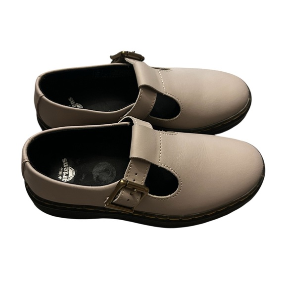 Dr. Martens Cream Dress Shoes Mary Jane Style - Picture 2 of 4